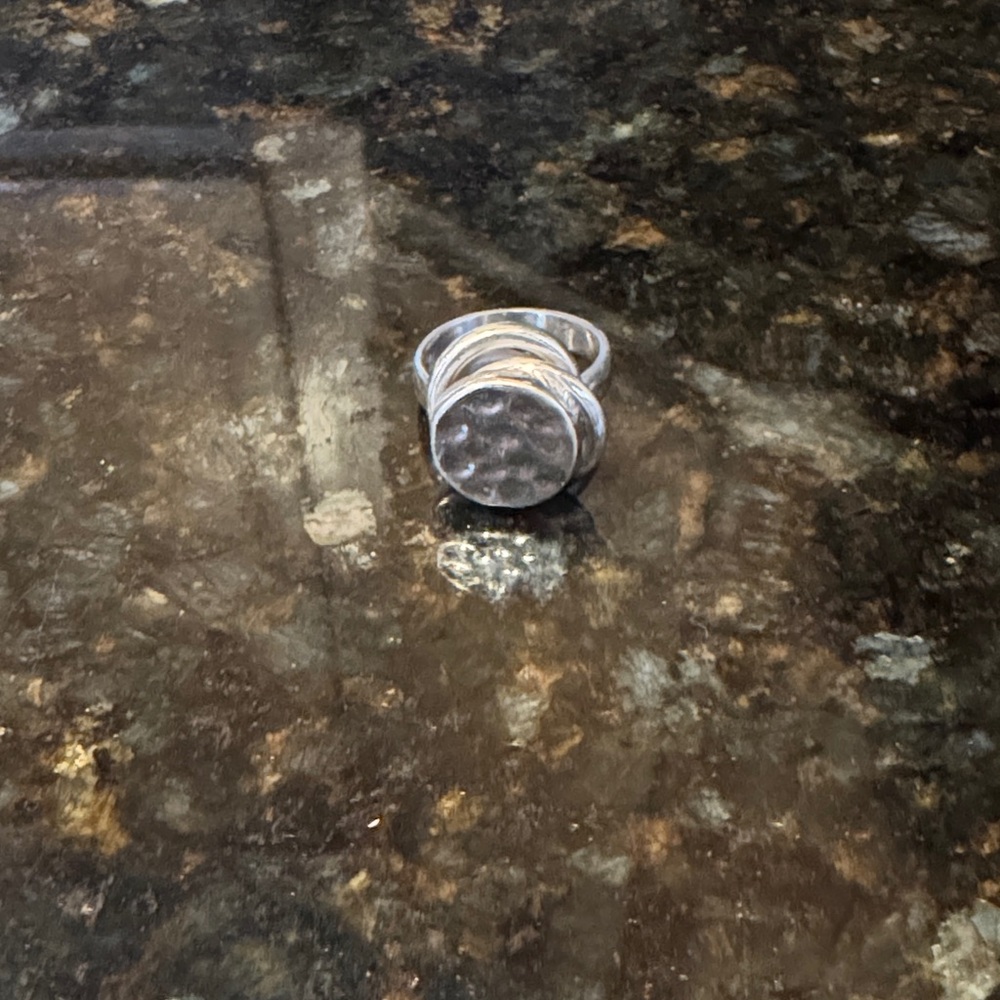 Elegant Silver Ring for Women